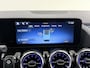 Mercedes-Benz B-klasse 250 e Business Solution AMG | AMG | Panoramadak | Sfeerverlichting | Elektrische achterklep | Distronic |