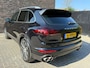 Porsche Cayenne 3.0 S E-Hybrid, DEALER ONDERH, Pano, Sport Chrono, Luchtvering 21''