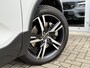 Volvo XC40 1.5 T4 Recharge R-Design |Pano|H/K|Winterpakket|360Cam|Trekhaak