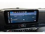Abarth 500e Turismo 42 kWh | Panoramadak | Alcantara | Stoelverwarming | Camera | Parkeersensoren | Navigatie | 18 Inch Lichtmetaal |