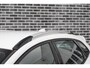 Volvo V40 Cross Country 2.0 T3 Nordic+ | Navigatie | Trekhaak | LED Koplampen | Lichtmetalen Velgen | Stoelverwarming | Parkeerverwarming | Parkeersensoren | High Performance Audio