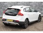Volvo V40 Cross Country 2.0 T3 Nordic+ | Navigatie | Trekhaak | LED Koplampen | Lichtmetalen Velgen | Stoelverwarming | Parkeerverwarming | Parkeersensoren | High Performance Audio