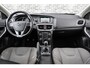 Volvo V40 Cross Country 2.0 T3 Nordic+ | Navigatie | Trekhaak | LED Koplampen | Lichtmetalen Velgen | Stoelverwarming | Parkeerverwarming | Parkeersensoren | High Performance Audio