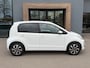 Volkswagen Up! 1.0 Active 5-deurs | Lichtmetalen velgen | Mistlampen | Extra getint glas | Leder stuurwiel | Stoelverwarming | Bluetooth | Rijklaar incl. garantie