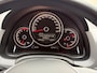 Volkswagen Up! 1.0 Active 5-deurs | Lichtmetalen velgen | Mistlampen | Extra getint glas | Leder stuurwiel | Stoelverwarming | Bluetooth | Rijklaar incl. garantie