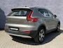 Volvo XC40 2.0 B4 Inscription | Trekhaak | Lederen Bekleding | Navigatie | Apple Carplay | Android Auto | Achteruitrijcamera | Parkeersensoren | Keyless Entry | Elektrische Achterklep | Cruise Control Adaptief