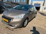 Peugeot 208 1.4 VTi Access, airco, cruise controle, elec pakket, 5 deurs, trekhaak, stuurbediening, navi, carplay, "rijklaarprijs"