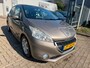 Peugeot 208 1.4 VTi Access, airco, cruise controle, elec pakket, 5 deurs, trekhaak, stuurbediening, navi, carplay, "rijklaarprijs"
