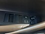 Toyota Corolla Cross 2.0 HYBRID 184PK FIRST-EDITION BLIND-SPOT EL-ACHTERKLEP LM-VELGEN KEYLESS PARK-SENSOREN STOELVERW DRAADLOOS-LADEN AD-CRUISE BLUETOOTH