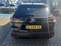Toyota Corolla Cross 2.0 HYBRID 184PK FIRST-EDITION BLIND-SPOT EL-ACHTERKLEP LM-VELGEN KEYLESS PARK-SENSOREN STOELVERW DRAADLOOS-LADEN AD-CRUISE BLUETOOTH