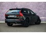 Volvo XC60 2.0 T6 Plug-in hybrid AWD Plus Black Edition | Long Range | Adaptieve Cruise Control | Panoramadak | Stoel en Stuurverwarming | Dodehoek Detectie | 21" |