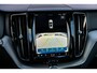 Volvo XC60 2.0 T6 Plug-in hybrid AWD Plus Black Edition | Long Range | Adaptieve Cruise Control | Panoramadak | Stoel en Stuurverwarming | Dodehoek Detectie | 21" |
