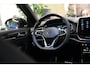 Volkswagen T-Roc 1.5 TSI R-Line * Pano - Keyless - Camera - 19" - Black Style - IQ Light - ACC *