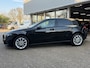 Mercedes-Benz A-klasse 250 e Luxury 218 Pk / Navi / Cruise / Camera / Sfeerverlichting / Camera / 17".