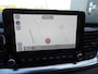 Kia Stonic 1.0 T-GDi MHEV DynamicPlusLine Automatische airco, navigatie, cruise controle, parkeersensoren, achteruitrijcamera, keyless entry, dab, licht metalen velgen, andere dak kleur, enz.