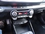 Kia Stonic 1.0 T-GDi MHEV DynamicPlusLine Automatische airco, navigatie, cruise controle, parkeersensoren, achteruitrijcamera, keyless entry, dab, licht metalen velgen, andere dak kleur, enz.
