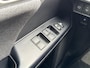 Lexus CT 200h | Parelmoer wit, Parkeersensoren voor + achter, Stoelverwarming, Climate control, Cruise control, Licht + Regensensor