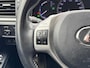 Lexus CT 200h | Parelmoer wit, Parkeersensoren voor + achter, Stoelverwarming, Climate control, Cruise control, Licht + Regensensor