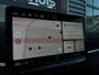 Volkswagen T-Roc Life First Edition | 'App-Connect' draadloze smartphone integratie | Automatische afstandsregeling (Adaptive Cruise Control) | Buitenspiegels elektrisch instel-, verwarm- en inklapbaar