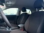 Volkswagen T-Roc Life First Edition | 'App-Connect' draadloze smartphone integratie | Automatische afstandsregeling (Adaptive Cruise Control) | Buitenspiegels elektrisch instel-, verwarm- en inklapbaar