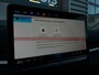 Volkswagen T-Roc Life First Edition | 'App-Connect' draadloze smartphone integratie | Automatische afstandsregeling (Adaptive Cruise Control) | Buitenspiegels elektrisch instel-, verwarm- en inklapbaar