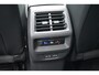 Volkswagen Tayron R-Line Edition | Trekhaak inklapbaar | 'App-Connect' draadloze smartphone integratie | Automatische afstandsregeling (Adaptive Cruise Control) | Black Style Pakket