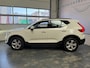 Volvo XC40 1.5 T2 Momentum Core Automaat Carplay Camera 1 Jaar Bovag garantie