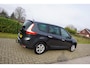 Renault Grand Scenic 1.6 Expression dealer onderhouden