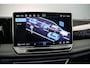 Volkswagen Tiguan R-Line Edition 1.5 TSI eHybrid 272pk DSG Automaat Trekhaak, Panoramadak, Adaptive cruise control, Elektrische achterklep, LED koplampen, Achteruitrijcamera