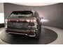 Volkswagen Tiguan R-Line Edition 1.5 TSI eHybrid 272pk DSG Automaat Trekhaak, Panoramadak, Adaptive cruise control, Elektrische achterklep, LED koplampen, Achteruitrijcamera