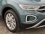 Volkswagen T-Roc 1.5 TSI 150pk DSG Style | Navi | Camera | Ergo stoel | Rijklaar incl. garantie