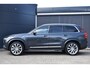 Volvo XC90 T8 Recharge AWD Inscription | Panoramadak | Verwarmbare voorstoelen met massagefunctie en ventilatie | Premium audio by Bowers & Wilkins | Verwarmbare voorruit en stuurwiel | Adaptieve cruise control | 21 inch velgen