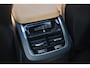 Volvo XC90 T8 Recharge AWD Inscription | Panoramadak | Verwarmbare voorstoelen met massagefunctie en ventilatie | Premium audio by Bowers & Wilkins | Verwarmbare voorruit en stuurwiel | Adaptieve cruise control | 21 inch velgen