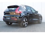 Volvo XC40 T4 Recharge R-Design | Verwarmbare voorstoelen en stuurwiel | Adaptieve cruise control | Apple carplay/Android auto | Parkeercamera achter | Verkeersensor voor + achter | 19 inch Lichtmetalen velgen