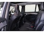 Volvo XC90 T8 Recharge AWD Ultra Dark - Luchtvering - Panorama/schuifdak - IntelliSafe Assist & Surround - 360º Camera - Bowers & Wilkins audio - Adaptieve LED koplampen - Verwarmde voorstoelen, stuur & achterbank - Parkeersensoren voor & achter - Elektr. bedienb. voorstoelen met geheugen - Geventileerde voorstoelen - Head up display - Draadloze tel. lader - Elektr. inklapbare trekhaak - 21' LMV