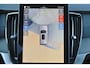 Volvo XC90 T8 Recharge AWD Ultra Dark - Luchtvering - Panorama/schuifdak - IntelliSafe Assist & Surround - 360º Camera - Bowers & Wilkins audio - Adaptieve LED koplampen - Verwarmde voorstoelen, stuur & achterbank - Parkeersensoren voor & achter - Elektr. bedienb. voorstoelen met geheugen - Geventileerde voorstoelen - Head up display - Draadloze tel. lader - Elektr. inklapbare trekhaak - 21' LMV