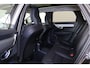 Volvo V90 T6 Recharge AWD Plus Bright - Panorama/schuifdak - IntelliSafe Assist & Surround - Harman/Kardon audio - Adaptieve LED koplampen - Parkeercamera achter - Verwarmde voorstoelen, stuur & achterbank - Parkeersensoren voor & achter - Elektr. bedienb. voorstoelen met geheugen - Extra getint glas - Elektr. inklapbare trekhaak - 19' LMV