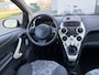 Ford Ka 1.2i Cool&Sound 70 PK. Slechts 10.000 KM !!! Eerste eigenaar !! Unieke auto !