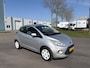 Ford Ka 1.2i Cool&Sound 70 PK. Slechts 10.000 KM !!! Eerste eigenaar !! Unieke auto !