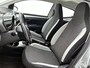 Toyota Aygo 1.0 VVT-i x-play | Navigatie | Airconditioning | Mistlampen voor | Metallic lak | Leseman opg 3-3