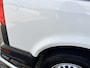 Volkswagen Transporter Kombi 2.0 TDI L1H1 BTW EN BPM VRIJ!! Euro 6 Airco Cruise controle 8-Persoons Automaat Parkeersensoren voor en achter Telefoonverbinding Ex overheid! 1e eigenaar Personenbus Groepsvervoer Taxi Combi Tourer