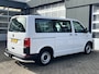 Volkswagen Transporter Kombi 2.0 TDI L1H1 BTW EN BPM VRIJ!! Euro 6 Airco Cruise controle 8-Persoons Automaat Parkeersensoren voor en achter Telefoonverbinding Ex overheid! 1e eigenaar Personenbus Groepsvervoer Taxi Combi Tourer