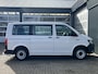 Volkswagen Transporter Kombi 2.0 TDI L1H1 BTW EN BPM VRIJ!! Euro 6 Airco Cruise controle 8-Persoons Automaat Parkeersensoren voor en achter Telefoonverbinding Ex overheid! 1e eigenaar Personenbus Groepsvervoer Taxi Combi Tourer