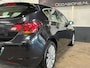 Opel Astra 1.4 Turbo Cosmo + NAVI !!