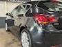 Opel Astra 1.4 Turbo Cosmo + NAVI !!