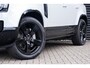 Land Rover Defender 110 2.0 P300e 110 X-Dynamic HSE | HNP € 120.079,- | Trekhaak | Blackpack | Koelvak middenconsole | 22 Inch Gloss Black velgen