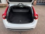 Volvo V60 Cross Country 2.0 D3 Momentum, Navi, cruise, stoelverw, trekhaak