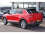 Volkswagen T-Roc 1.5 TSI 150pk DSG Sport | PDC | Navigatie | Apple Carplay | Stoelverwarming | Climate Control