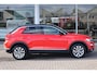 Volkswagen T-Roc 1.5 TSI 150pk DSG Sport | PDC | Navigatie | Apple Carplay | Stoelverwarming | Climate Control