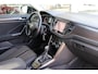 Volkswagen T-Roc 1.5 TSI 150pk DSG Sport | PDC | Navigatie | Apple Carplay | Stoelverwarming | Climate Control